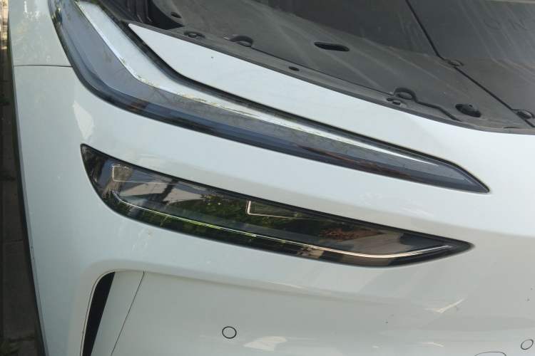 Used ONVO L60 2024 60 kWh Rear-Drive Version
