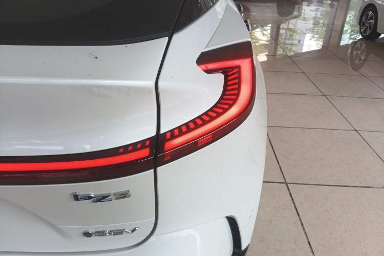 Used Toyota bZ5 2025 Model 550 PRO Smart Driving Edition
