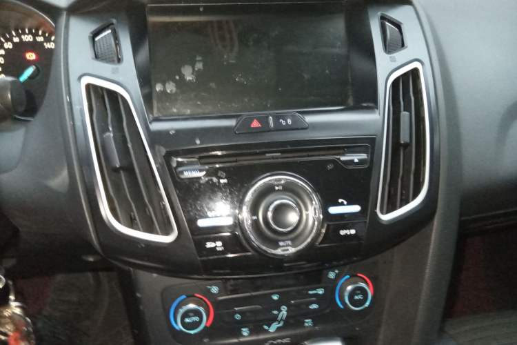 Used Ford Focus 2015 Sedan 1.6L Automatic Trend Model