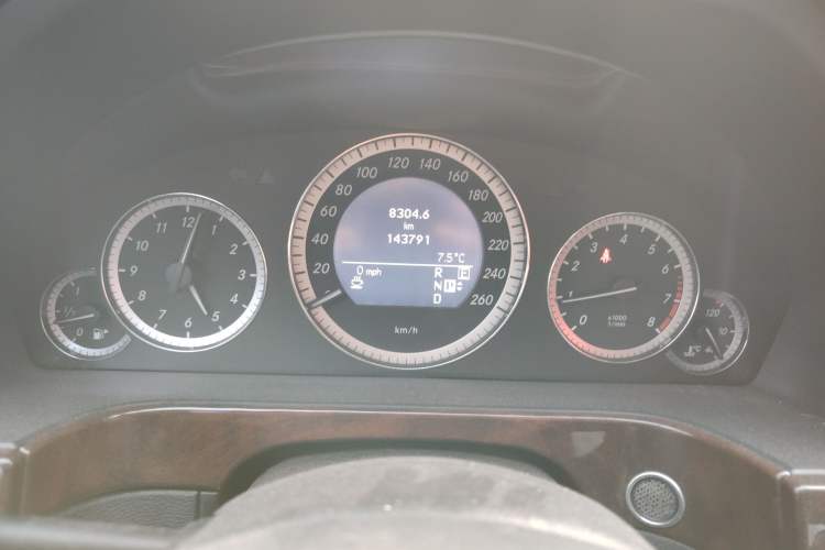 Used Mercedes-Benz E-Class 2011 E 300 L Elegant Model