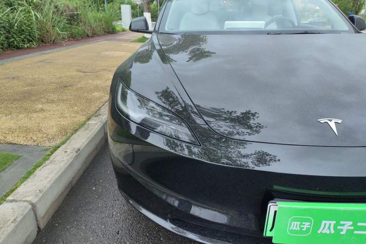 Used Tesla Model 3 2023 Rear-Wheel-Drive Version
