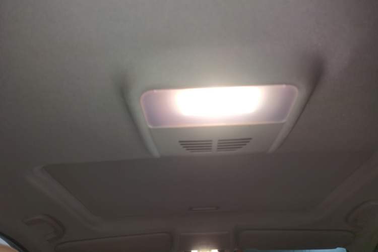 Used BMW 3 Series 2010 318i Leading Model Headliner