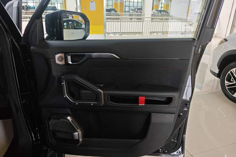 Used JETOUR Traveler C-DM 2024 C-DM 208KM Mountain & Wilderness Edition