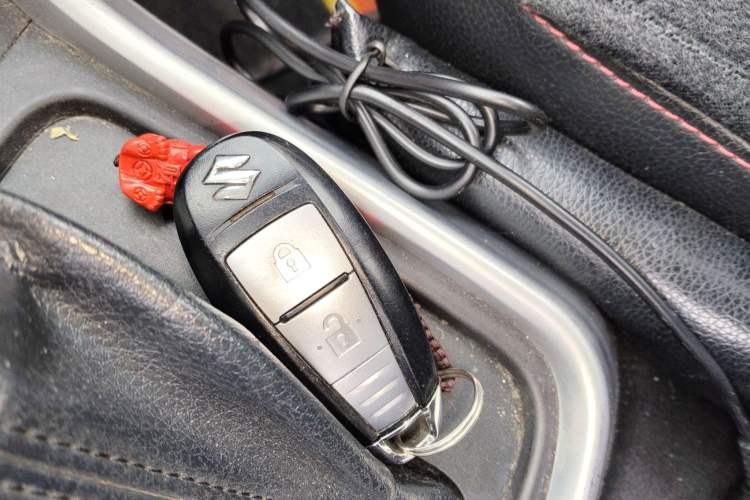 Used Suzuki S-Cross 2014 1.6L CVT Two-Wheel Drive Elite Version
