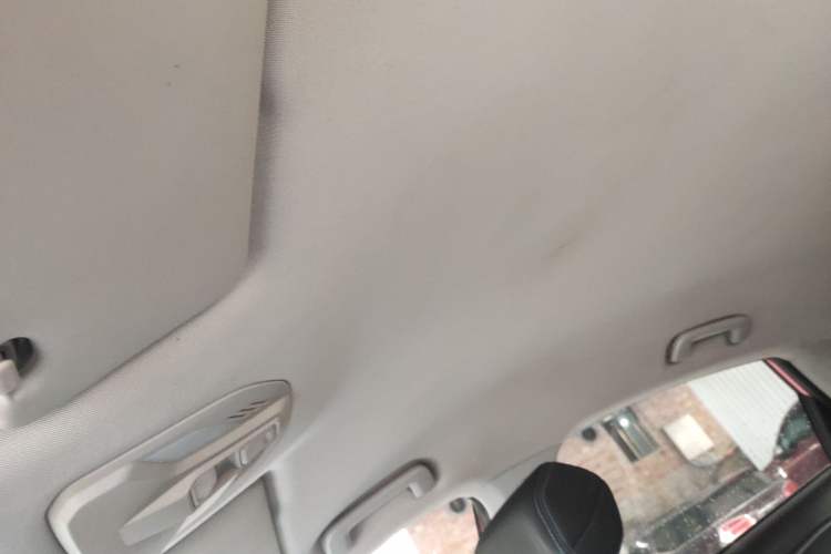 Used Baojun RC-6 2019 1.5T Manual Elite Version with 24-Hour Online Service
