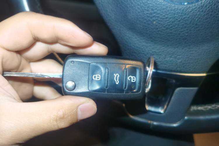 Used Volkswagen Sagitar 2014 Revised Version 1.4TSI Manual Luxury Edition
