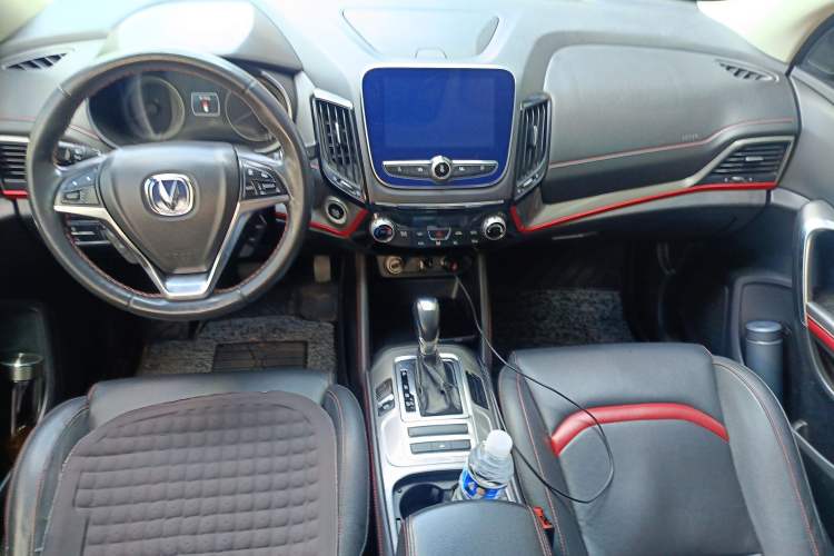 Used CHANGAN CS55 2018 1.5T Automatic Colorful Edition China V Standard Center Console