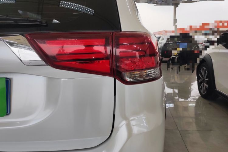 Used Mitsubishi Outlander 2020 2.0L Two-Wheel Drive Enjoyment Version 5 Seats