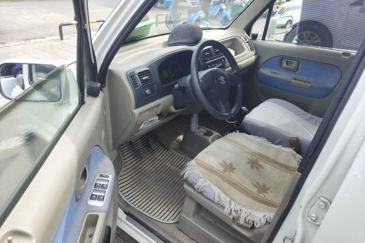 Used Suzuki Wagon R 2012 All-Purpose Model 1.4L Manual Standard Version Driver Seat