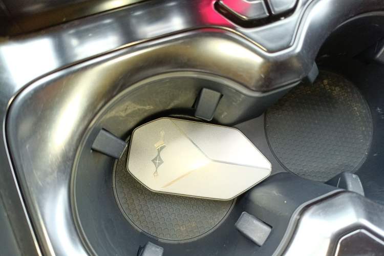 Used Formula Leopard 5 2023 Navigator Edition