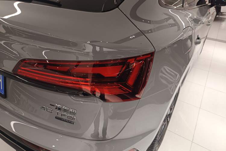 Used Audi Q5L Sportback 2022 40 TFSI Fashion Model