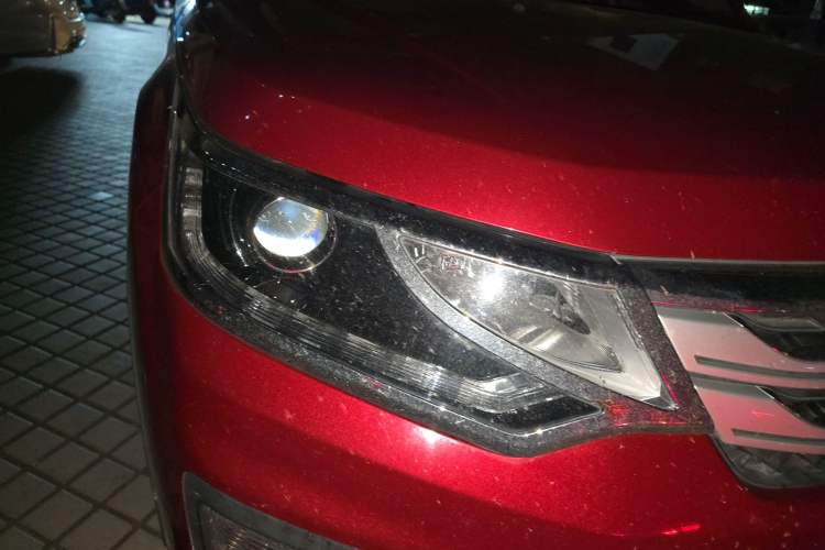 Used CHANGAN OSHAN CX70 2016 1.6L Manual Luxury Model