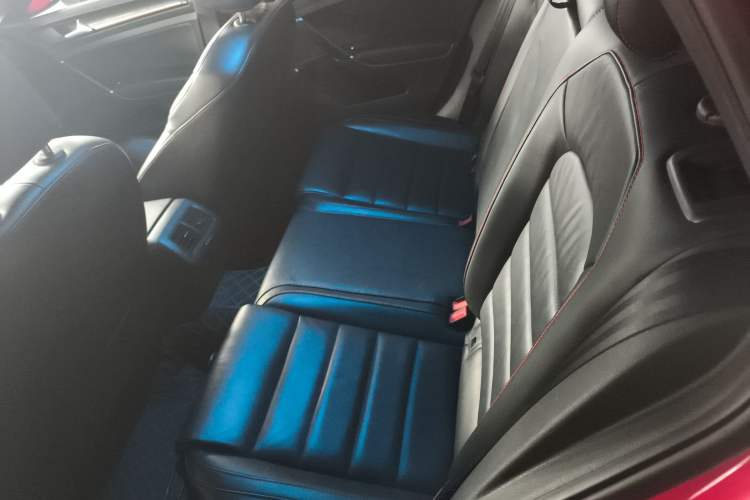 Used Volkswagen Golf GTI 2016 2.0 TSI GTI