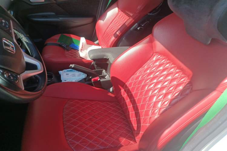 Used Honda Fit 2016 1.5L LX CVT Comfort Model Left Front Seat