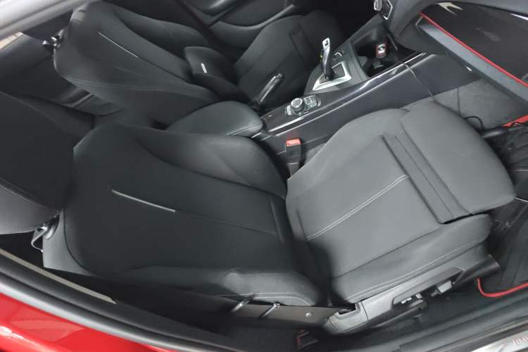 Used BMW 1 Series (Import) 2013 Revised 118i Sport Edition