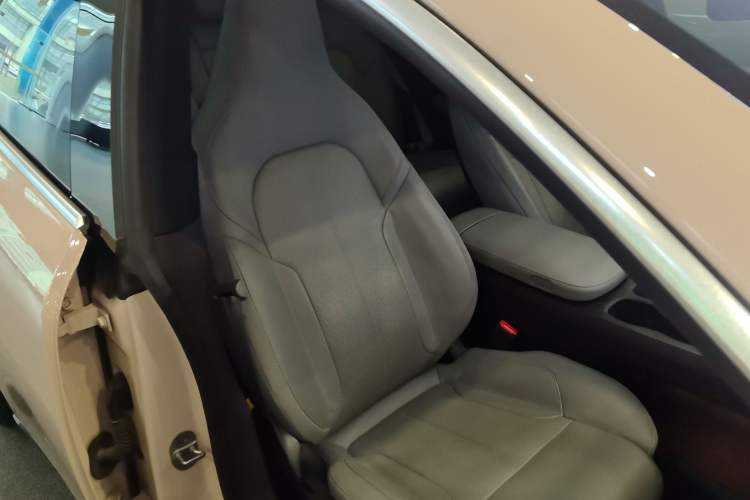 Used Nio ET5 2022 75 kWh