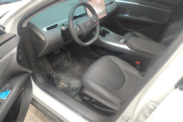 Used XPeng MONA M03 2024 620 with Ultra-Long Range