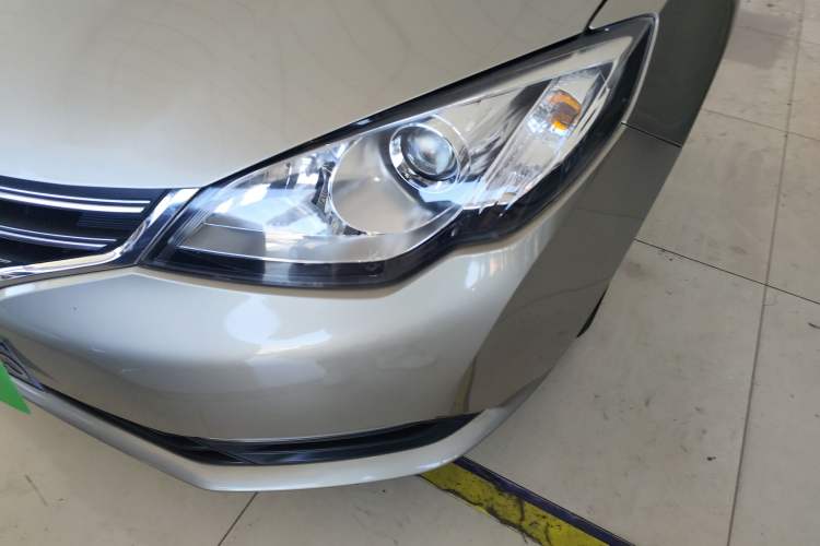 Used Roewe 360 2015 20T TST Deluxe Edition
