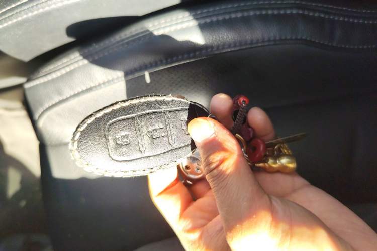 Used Nissan X-Trail 2020 2.5L XL ITS CVT 4WD Deluxe Navigation Edition Vehicle Key