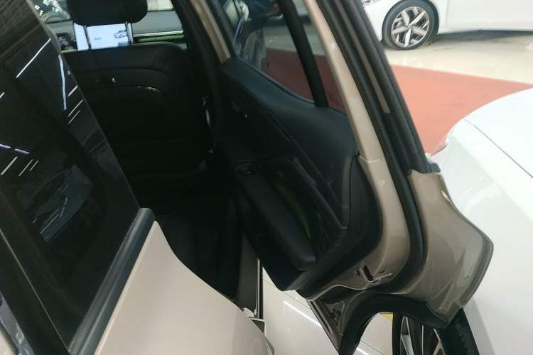 Used AION V 2024 Aion Tyrannosaurus 650 LiDAR Edition