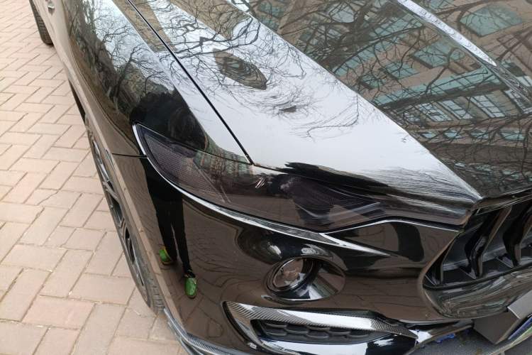 Used Maserati Levante 2018 3.0T Standard Edition Right Front Headlight