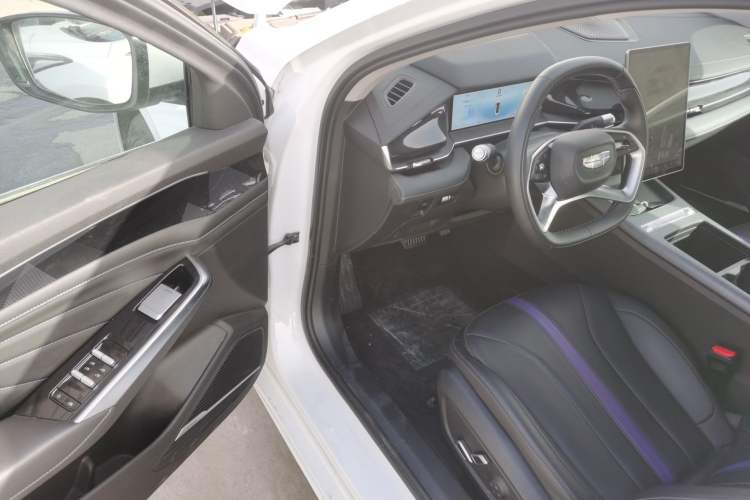 Used Geely Auto Preface 2024 Zhiqing 1.5TD Galaxy Edition