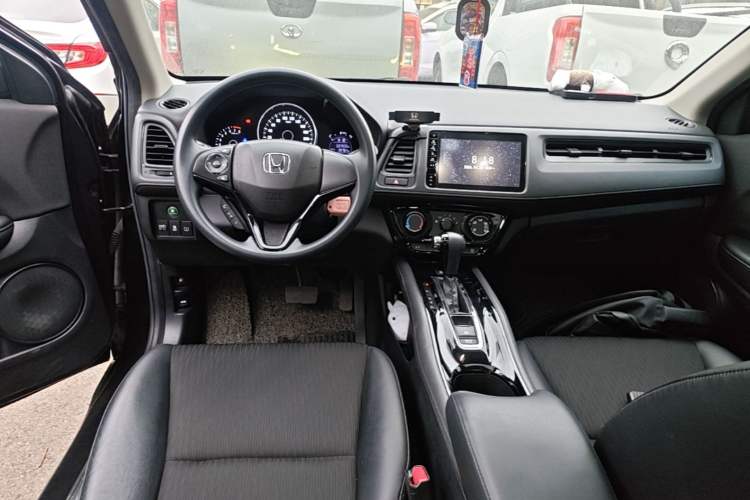 Used Honda Vezel 2020 1.5L CVT Pioneer Edition
