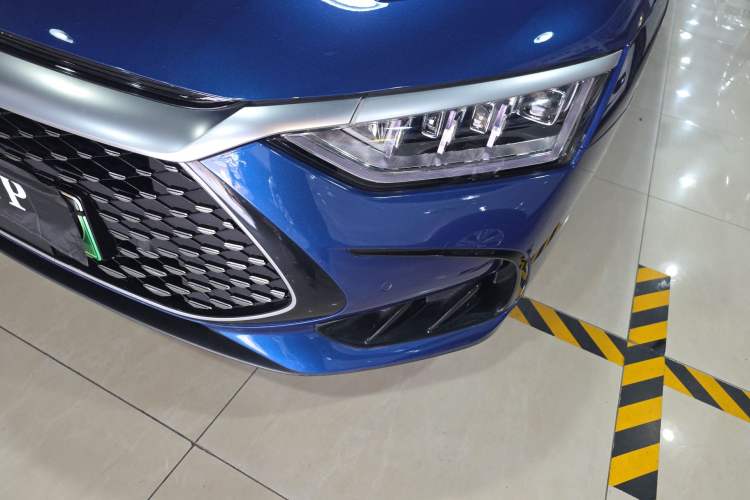 Used BYD Han 2022 DM-i 121KM Prestige Model
