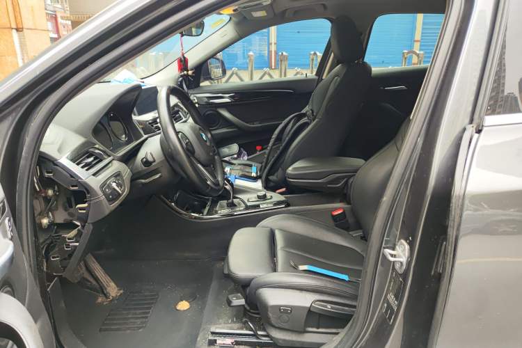 Used BMW X2 2019 sDrive20i M Sport Package China VI Emission Standard Left Front Seat