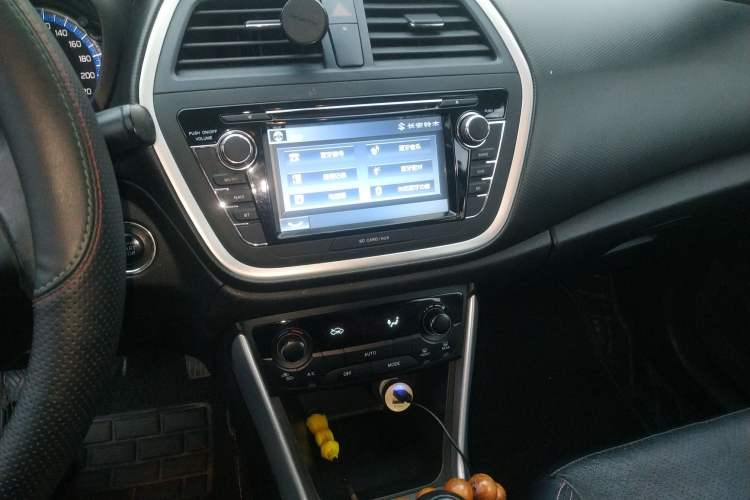 Used Suzuki S-Cross 2014 1.6L Manual Two-Wheel Drive Elite Model