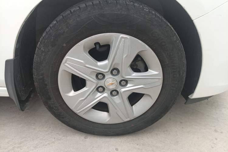 Used Chevrolet Cavalier 2019 320 Automatic Enjoyment with Sunroof
