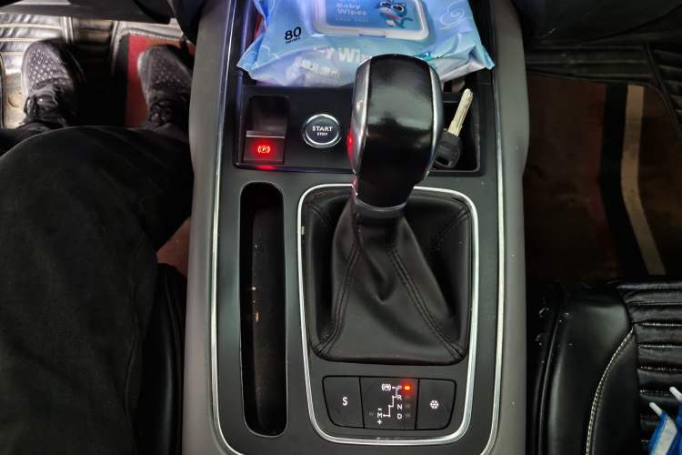 Used Citroen C5 AIRCROSS 2017 350THP Fashion Edition Gear Lever