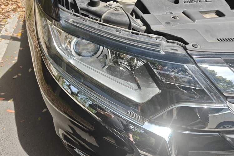 Used Mitsubishi Outlander 2018 2.0L Two-Wheel-Drive Jiale Edition 7-Seater