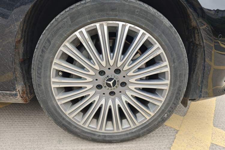 Used Mercedes-Benz E-Class 2020 E 300 L Stylish Model