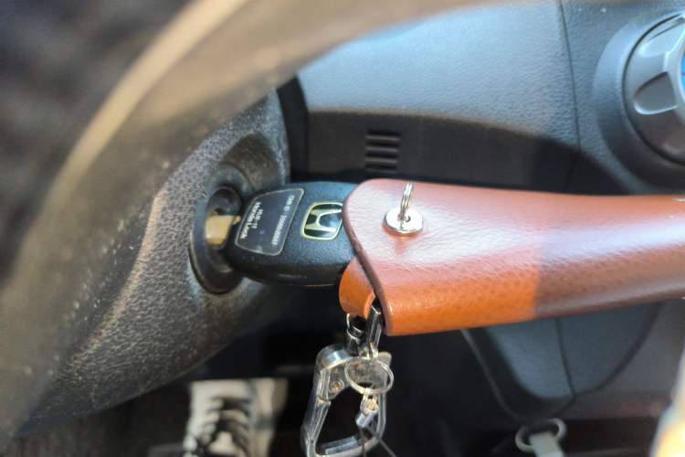 Used Honda Fit 2011 1.3L automatic comfort version