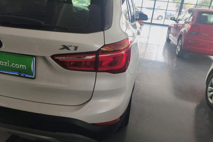 Used BMW X1 2018 xDrive20Li Luxury Edition Exterior 3