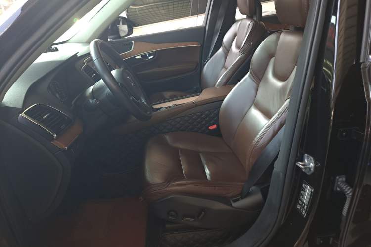 Used Volvo XC90 2018 T6 Zhiya Edition 7-seater Left Front Seat