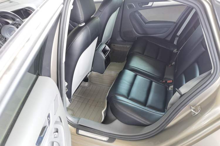 Used Audi A4L 2013 35 TFSI Automatic Standard Model Left Rear Seat