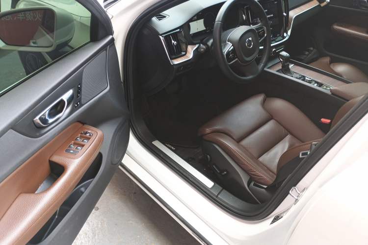 Used Volvo S60 2021 T4 Zhiyuan Luxury Edition Driver Seat