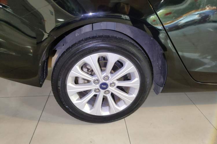 Used Ford Escort 2017 Happiness Edition 1.5L Automatic Fashion Version