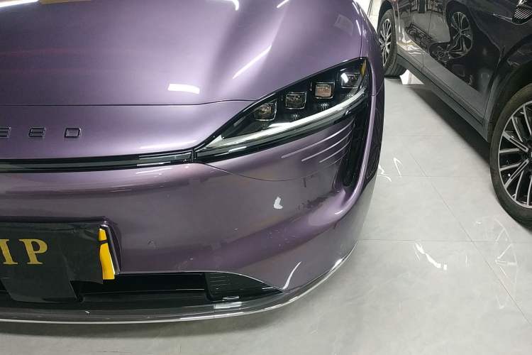 Used Hima Luxeed R7 2025 Range-Extended Version 251 km Max