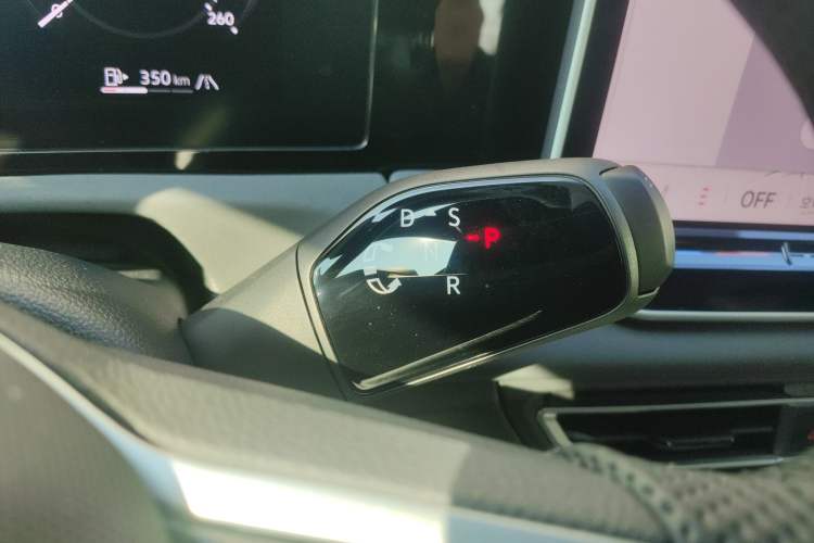 Used Volkswagen Tiguan L 2026 Model, PRO 380TSI Four-Wheel Drive R-Line Smart Luxury Edition