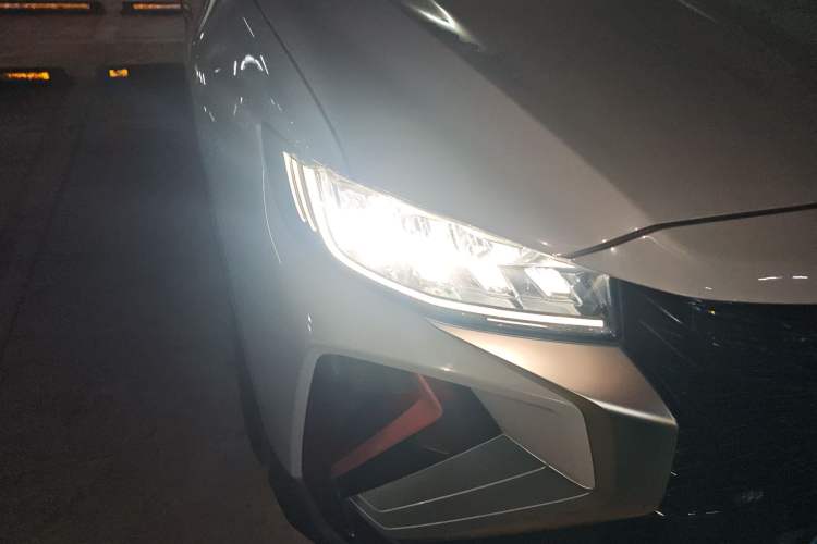 Used Geely Auto Emgrand X7 Sport 2022 Boyue X 1.8TD DCT ZhiZun Edition