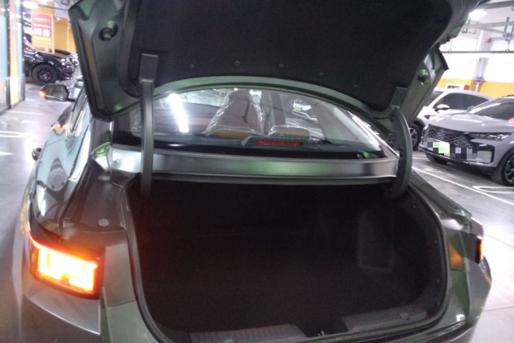 Used CHANGAN Eado PHEV 2025 Smart New Blue Whale 145KM Battleship Edition
