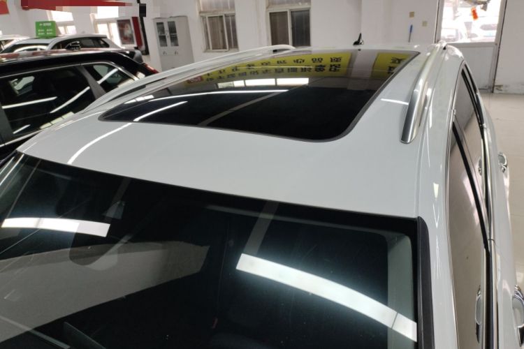 Used Volkswagen Tiguan L 2023 330TSI Automatic Two-Wheel Drive R-Line Enjoyment Edition
