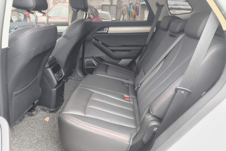 Used BYD Tang New Energy 2020 DM 2.0T Dual-Engine All-Wheel Drive Prestige 7-Seater China VI Standard