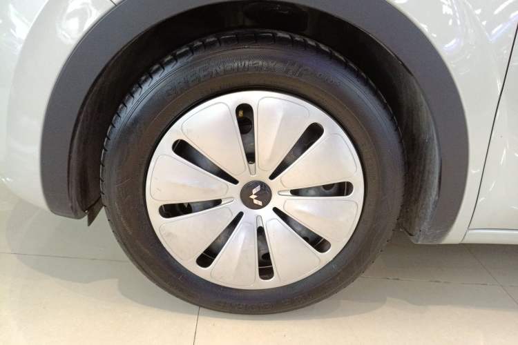 Used Wuling Bingo 2023 203km Light Edition