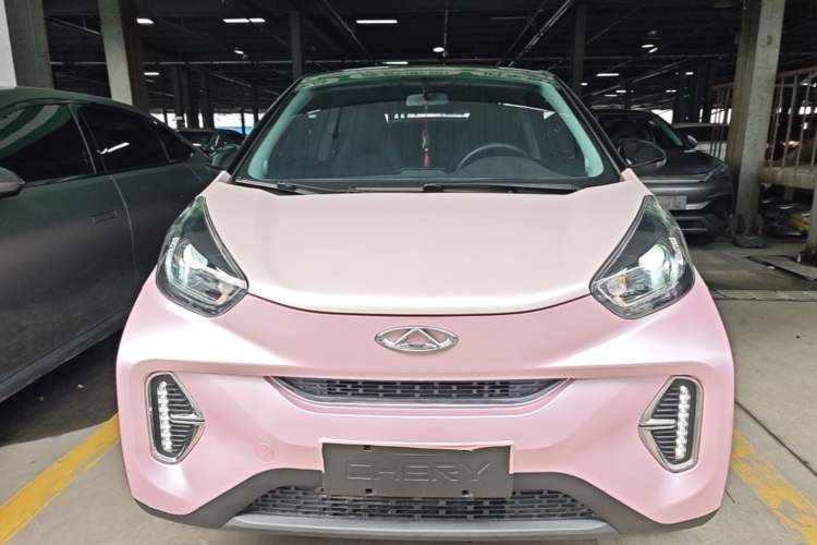 Used Chery QQ Little Ant 2022 Revised Version Sweet Pink Edition Half-Sugar Version Lithium Iron Phosphate 30.7 kWh 30 kW 301 km Front