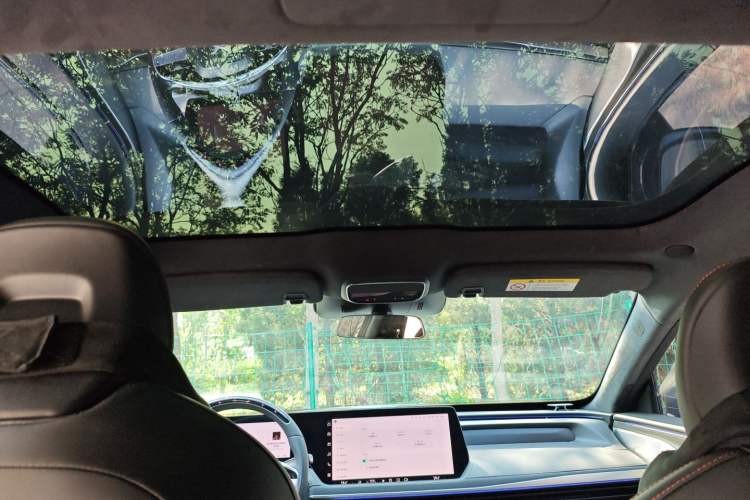 Used XPeng P7 2024 P7i 702 Max Pengyi Edition Headliner