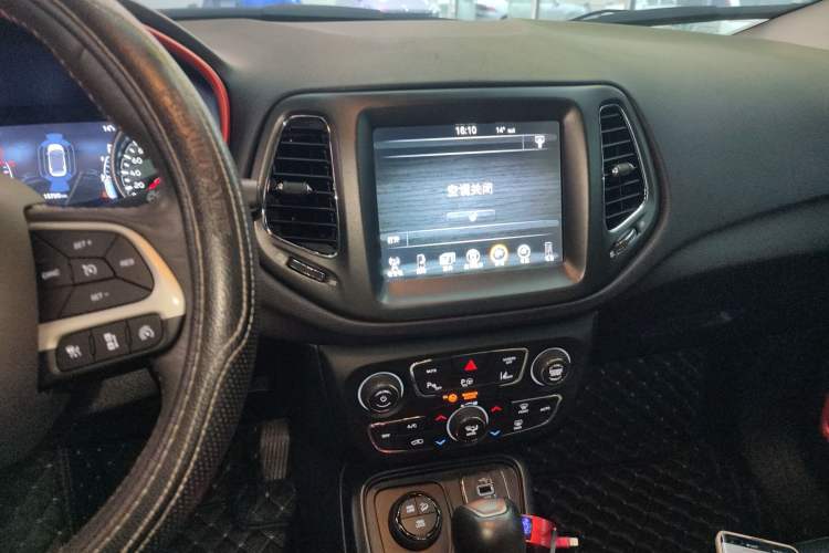 Used Jeep Compass 2017 200TS Automatic High-Performance All-Wheel Drive Edition